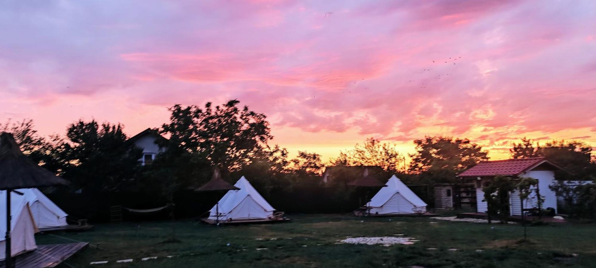 Luna Glamping توزلا المظهر الخارجي الصورة